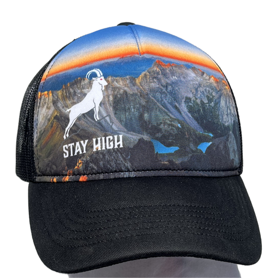 STAY HIGH - CANNABIS HAT